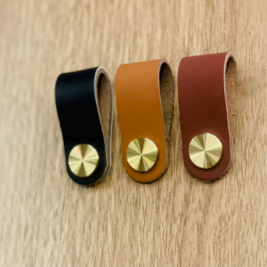 LEATHER PULL (1 BUTTON)