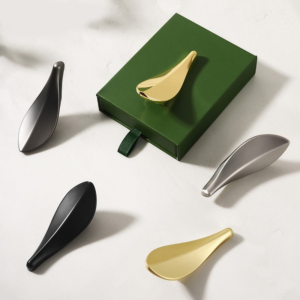 LEAF KNOB