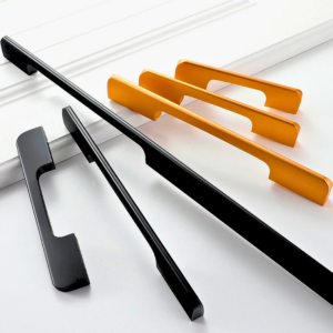 C-shape handle