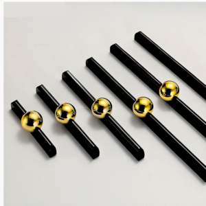 Straight black + Round gold handle